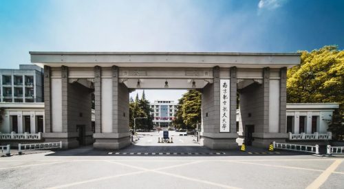 白玉兰酒店|世界读书日与书相伴，行以致远1
